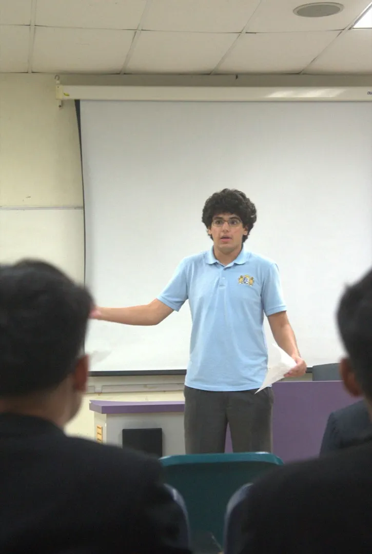 Apex Thoughts student delivering a speech